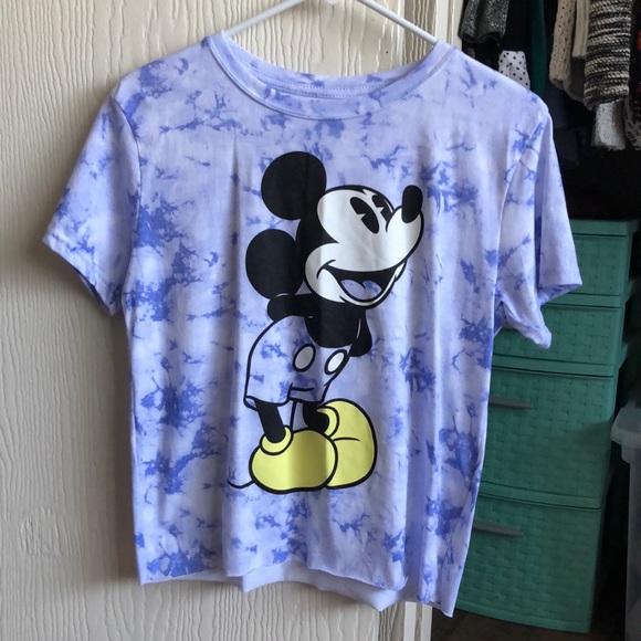 Disney Tops - NWOT Mickey Mouse t